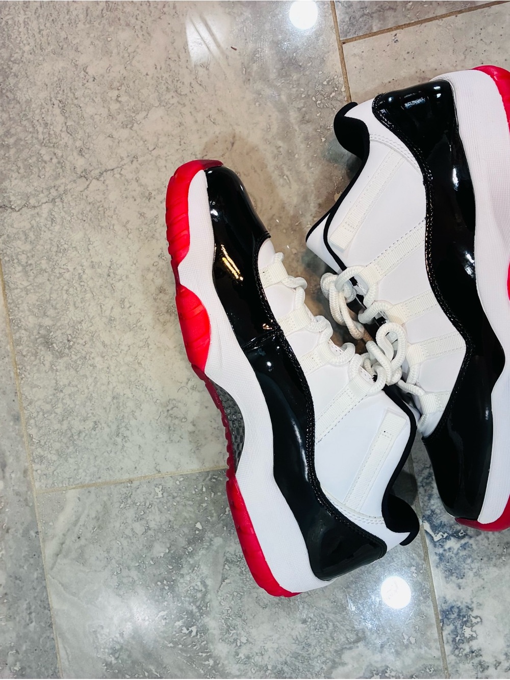 Air Jordan 11 low Chicago